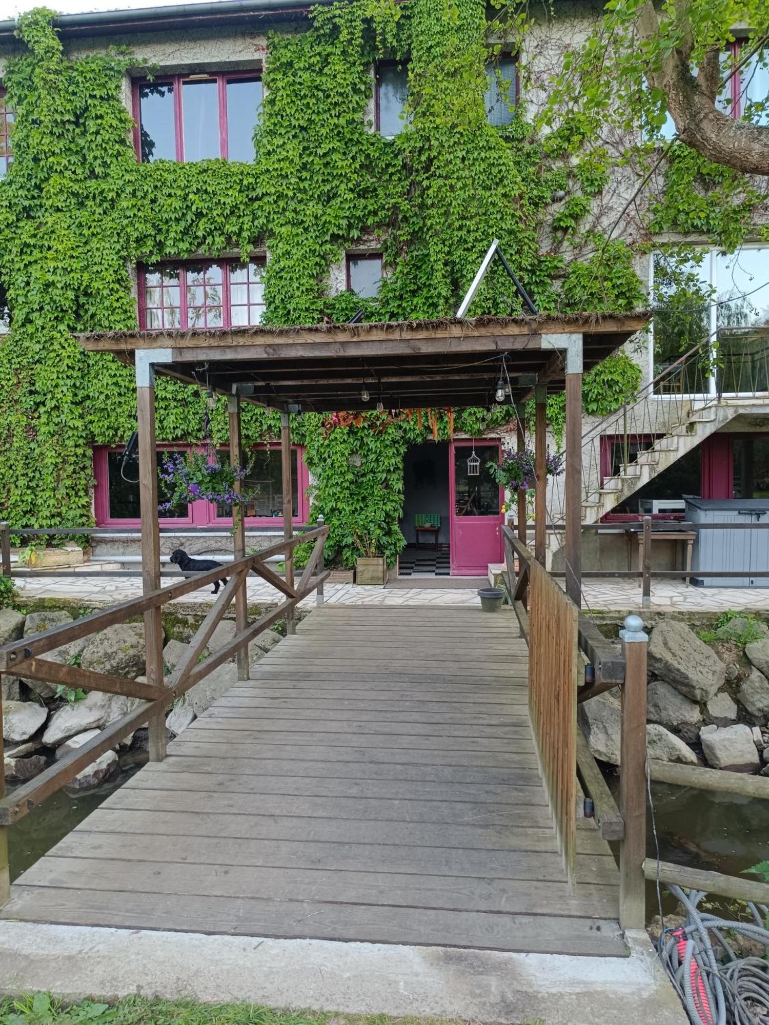 Chambres D'Hotes Du Port Gautier Vouvray-sur-Loir Luaran gambar